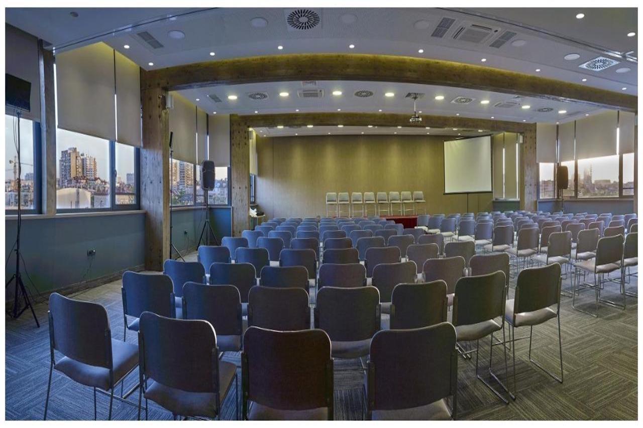 Radisson Red Belgrade 호텔 외부 사진