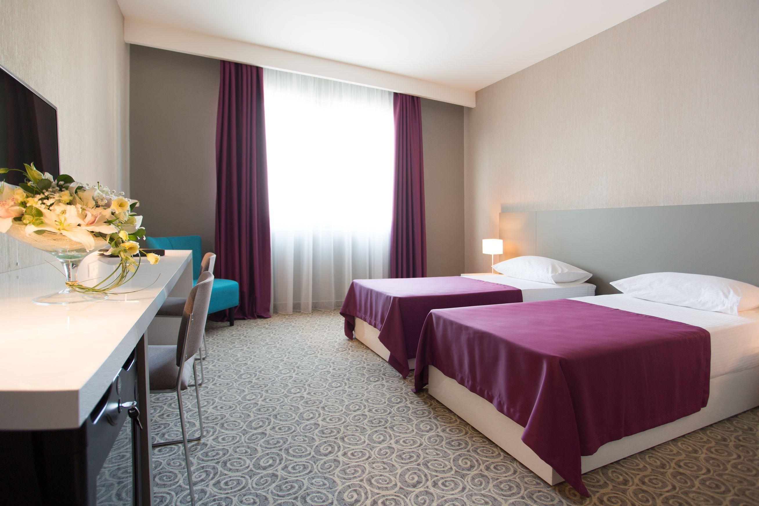 Radisson Red Belgrade 호텔 외부 사진